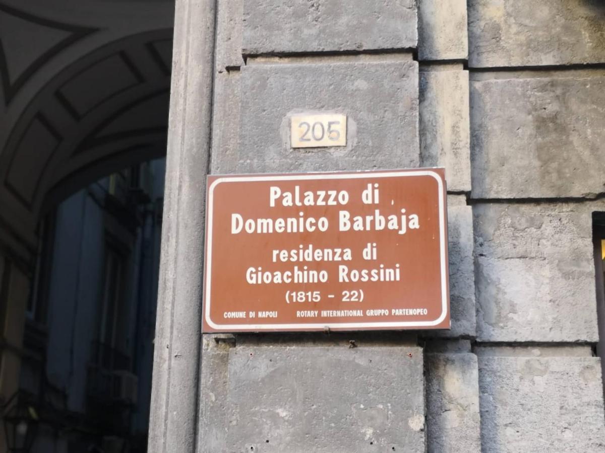 Barbaja Suites In Street Toledo 205 Nápoly Kültér fotó