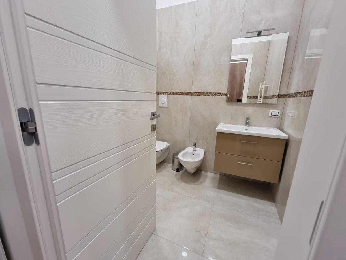 Barbaja Suites In Street Toledo 205 Nápoly Kültér fotó