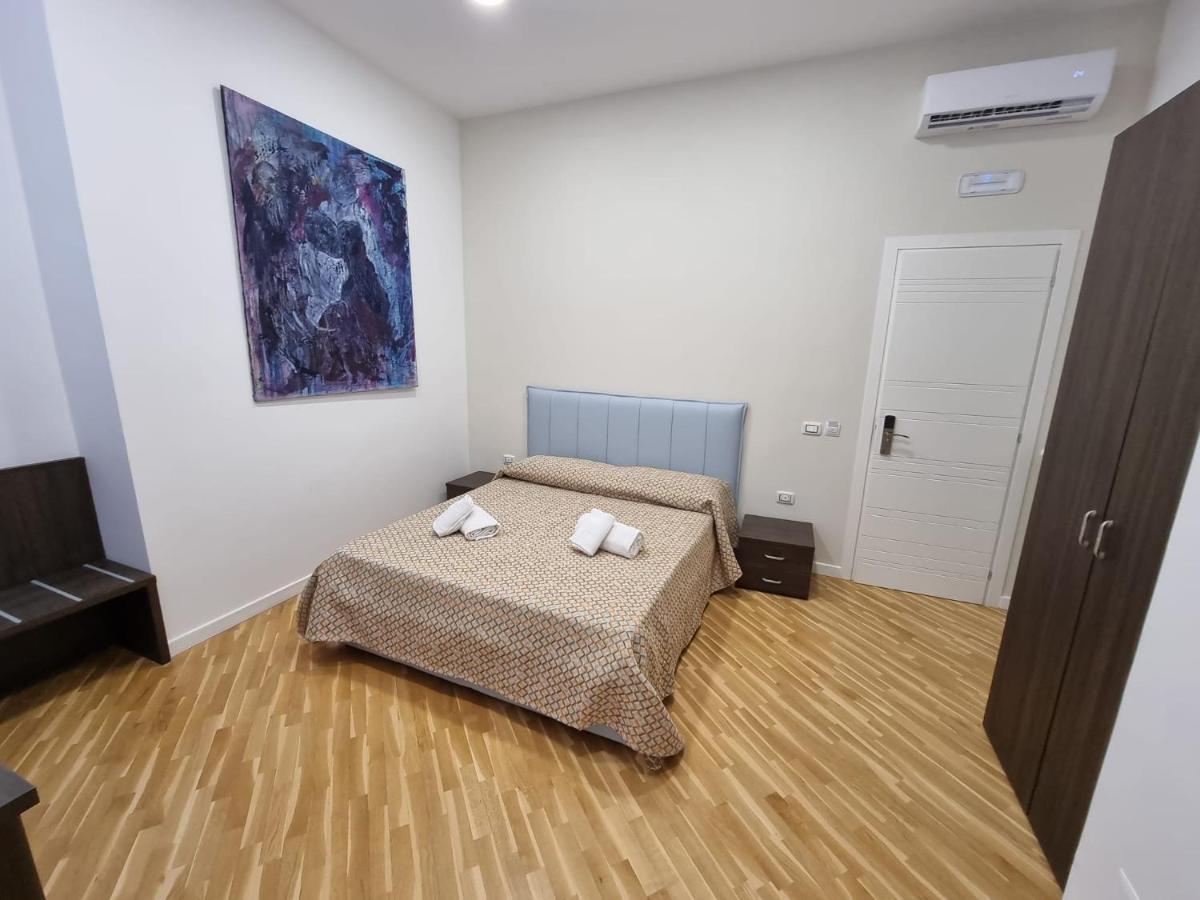 Barbaja Suites In Street Toledo 205 Nápoly Kültér fotó